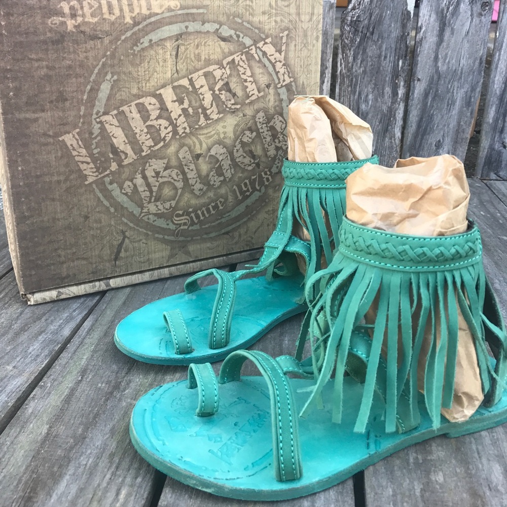 ***SOLD SOLD**** turquoise fringe sandals!